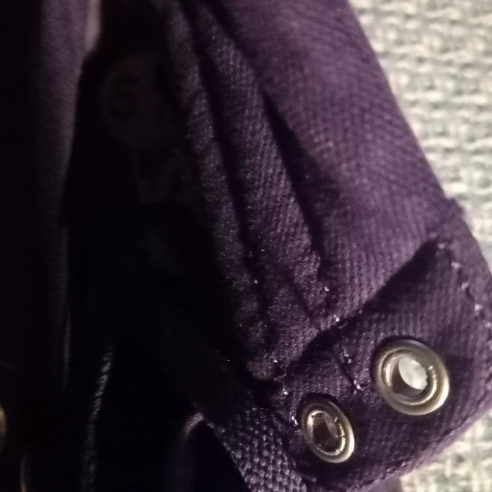 VANS  PURPLE HIGH TOP SNEAKER SIZE - Picture 11 of 15